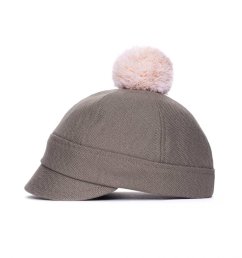 Klobouk Asmat béžový 2 s bambulí