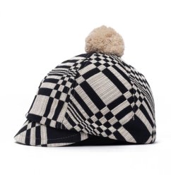 Designový klobouk Kombai černobílý - Johanna Gullichsen 2 Designový klobouk Kombai černobílý - Johanna Gullichsen 2