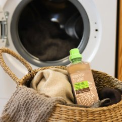 Prací gel z mýdlových ořechů na vlnu a funkční textil z merino vlny